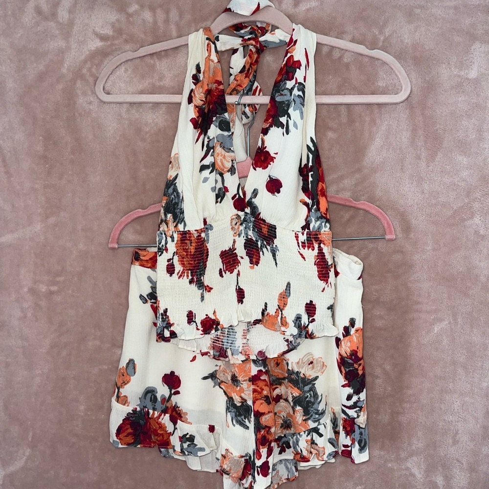 Matching floral set
